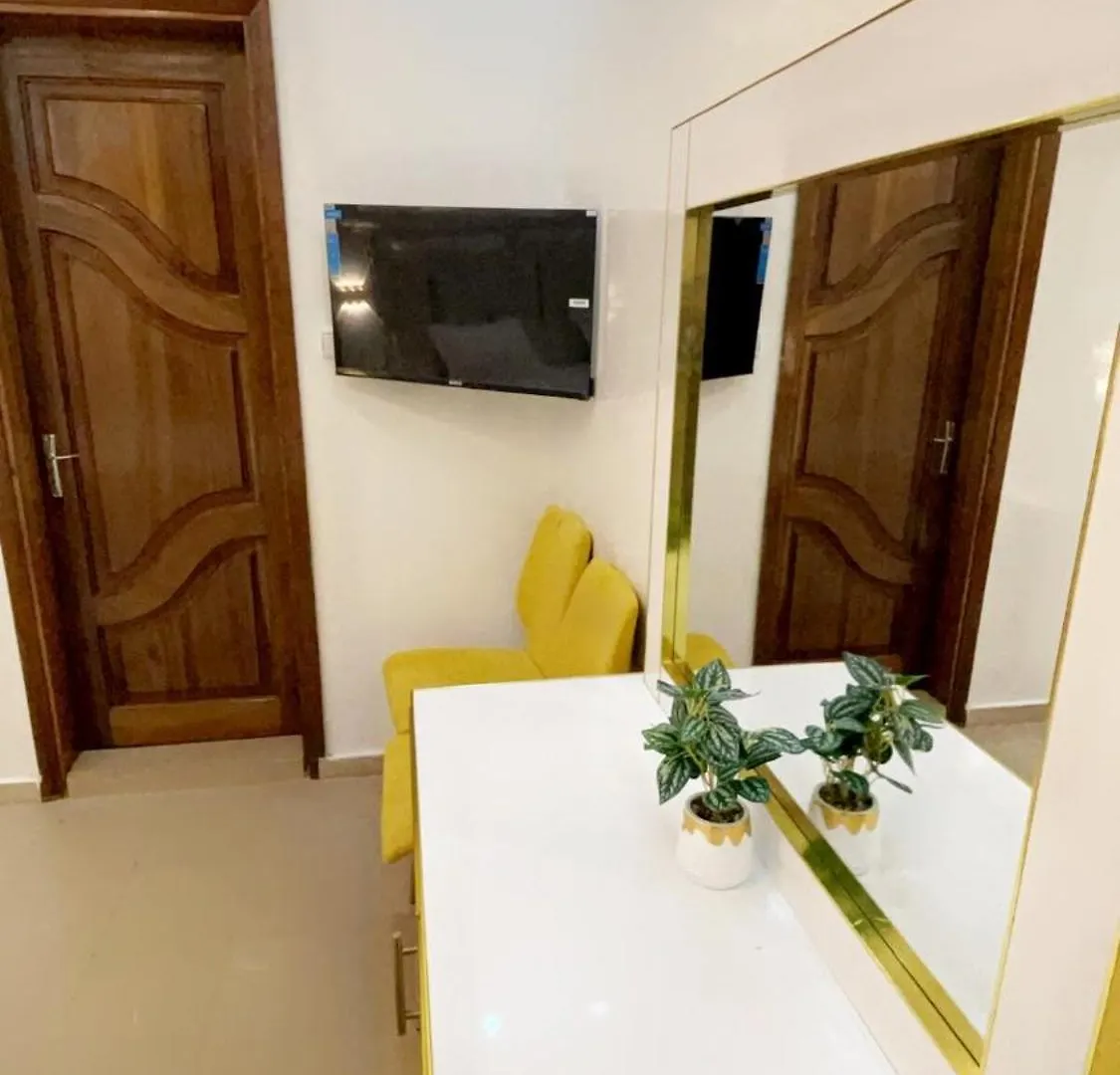 Apartment Appartement Cozy Bien Equipe A Mamelles Dakar Senegal
