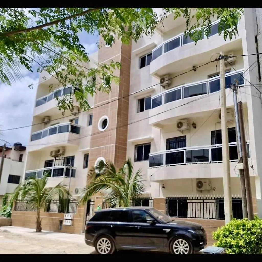 Appartement Cozy Bien Equipe A Mamelles Dakar