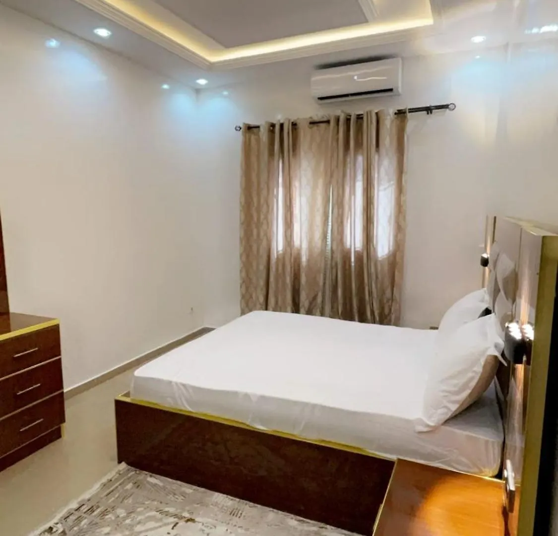 Appartement Cozy Bien Equipe A Mamelles Dakar